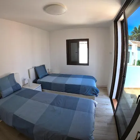 Lägenhet Parque Santiago I - 2 Bedroom - 1 Bathroom - Open Plan Living - Kitchen Area - Extra Large Balcony - First Floor *